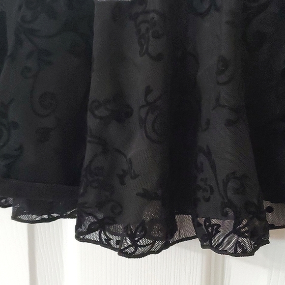NWT Pau Brook Dancewear Black Velvet Flower Sheer Ballet Tutu Skirt Size Child - Picture 4 of 7